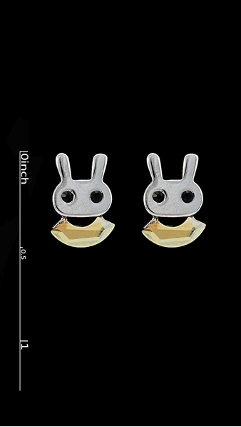 Picture of Good Quality Zine-Alloy Rabbit Stud 