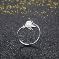 Picture of Cheaper Venetian Pearl Platinum Plated Fashion Rings