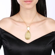 Picture of Trendy Gold Plated Copper or Brass Pendant Necklace