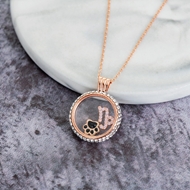 Picture of Copper or Brass Delicate Pendant Necklace with Unbeatable Quality