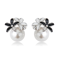 Picture of Artificial Pearl Zinc Alloy Stud Earrings with Member Discount