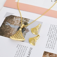 Picture of Zinc Alloy Casual Necklace and Earring Set at Great Low Price