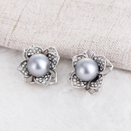 Picture of Classic Flower Stud Earrings from Certified Factory