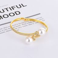 Picture of Hypoallergenic Platinum Plated Cubic Zirconia Fashion Bracelet with 3~7 Day Delivery