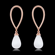 Picture of Purchase Rose Gold Plated White Dangle Earrings Exclusive Online