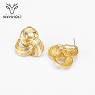 Picture of Dubai Zinc Alloy Stud Earrings with Fast Shipping