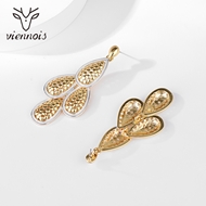 Picture of Zinc Alloy Gold Plated Dangle Earrings at Unbeatable Price