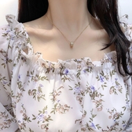 Picture of Fancy Small Gold Plated Pendant Necklace