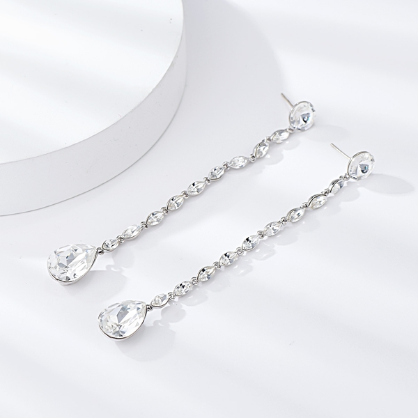 Picture of Great Value White Zinc Alloy Dangle Earrings from Reliable Manufacturer