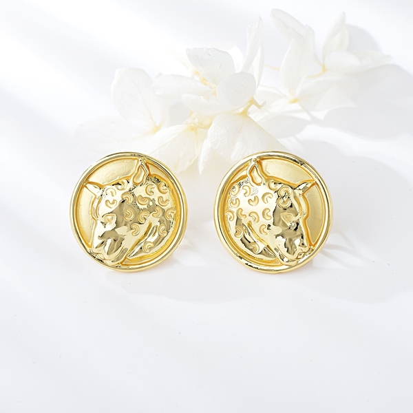 Picture of Zinc Alloy Medium Stud Earrings at Super Low Price