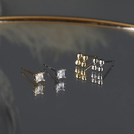 Picture of Reasonably Priced Gold Plated White Stud Earrings from Reliable Manufacturer