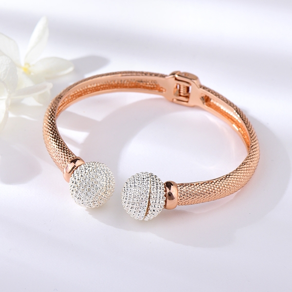 Picture of Zinc Alloy Big Fashion Bangle at Unbeatable Price