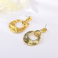 Picture of Attractive Gold Plated Dubai Dangle Earrings with Unbeatable Quality