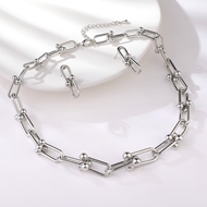 Show details for Good Quality Medium Dubai 2 Piece Jewelry Set Show details for Good Quality Medium Dubai 2 Piece Jewelry Set