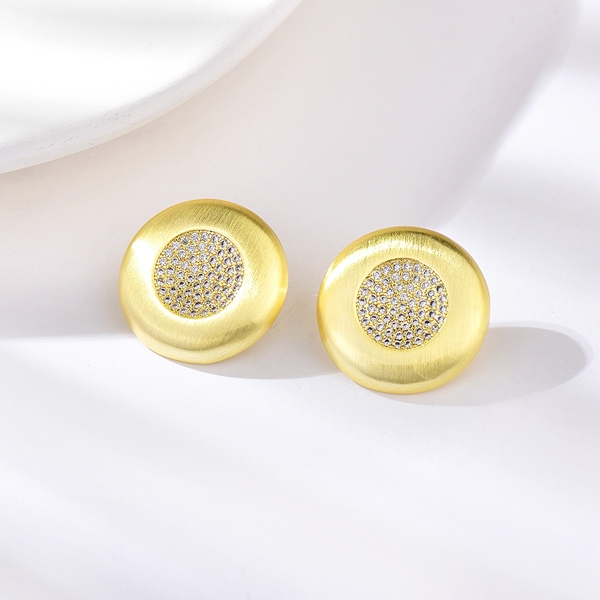 Picture of Wholesale Gold Plated Copper or Brass Stud Earrings with No-Risk Return