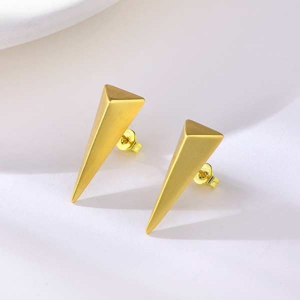 Picture of Trendy Gold Plated Copper or Brass Stud Earrings with No-Risk Refund