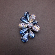 Show details for Good Swarovski Element Blue Brooche Show details for Good Swarovski Element Blue Brooche