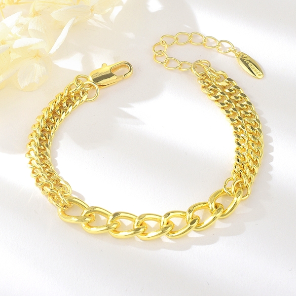 Picture of Dubai Gold Plated Fashion Bracelet with Speedy Delivery