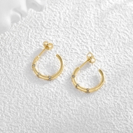 Picture of Delicate Gold Plated Stud Earrings with No-Risk Refund