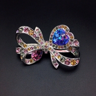 Show details for Bulk Platinum Plated Swarovski Element Brooche Direct from Factory Show details for Bulk Platinum Plated Swarovski Element Brooche Direct from Factory