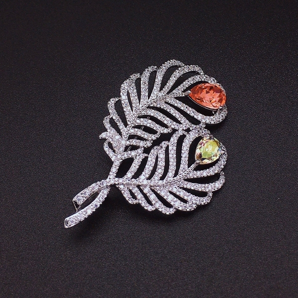 Picture of Flowers & Plants Swarovski Element Brooche Online