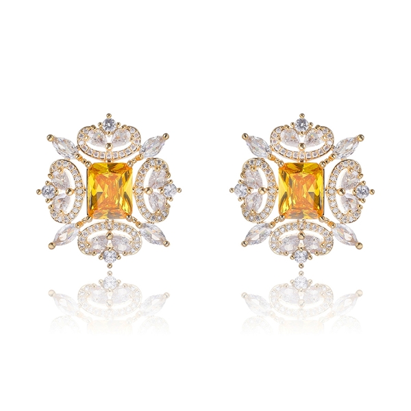 Picture of Luxury Gold Plated Big Stud Earrings in Exclusive Design