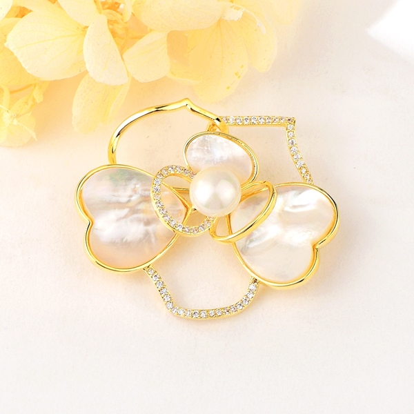 Picture of Fancy Geometric Party Brooche