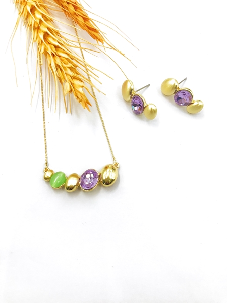 Picture of Charming Colorful Gold Plated 2 Piece Jewelry Set As a Gift