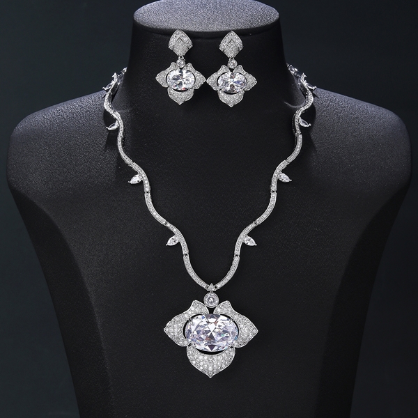 Picture of Unique Cubic Zirconia Colorful 2 Piece Jewelry Set