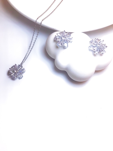 Picture of Party Cubic Zirconia 2 Piece Jewelry Set of Original Design